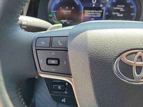 New 2026 Toyota Crown Signia AWD/4WD image 27