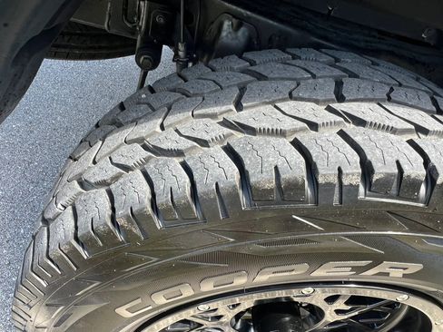 Used 2020 Jeep Gladiator Sport w/ Quick Order Package 24S image 58