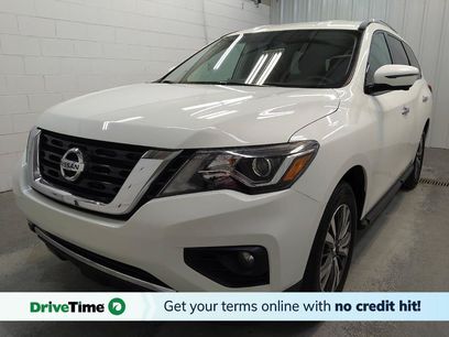 Used 2017 Nissan Pathfinder SL