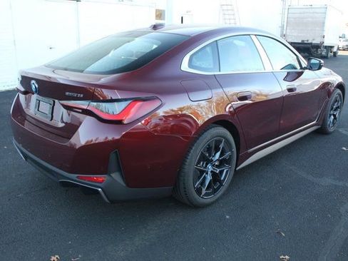 Used 2024 BMW i4 eDrive35 w/ Premium Package image 10