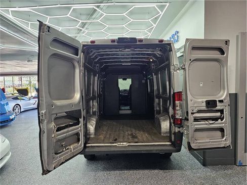 Used 2015 RAM ProMaster 2500 FWD image 5