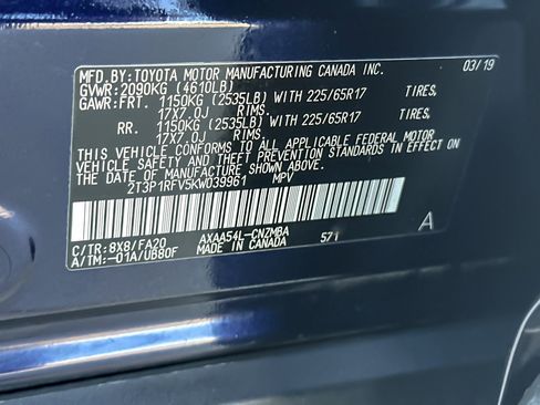 Certified 2019 Toyota RAV4 XLE w/ Convenience Package image 27