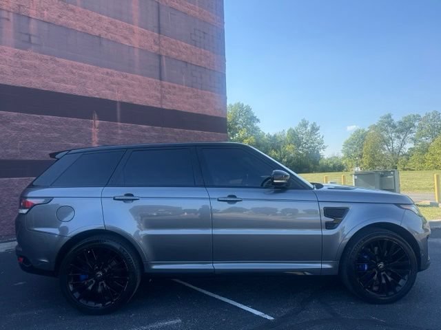 Used 2017 Land Rover Range Rover Sport SVR AWD/4WD image 2