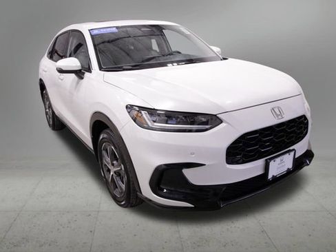 Used 2024 Honda HR-V EX-L image 9