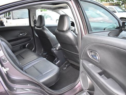 Used 2021 Honda HR-V EX-L image 18