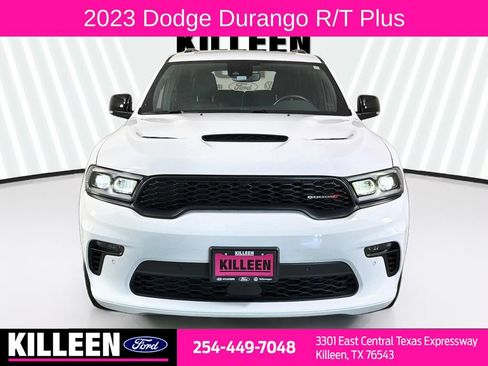 Used 2023 Dodge Durango R/T RWD image 2