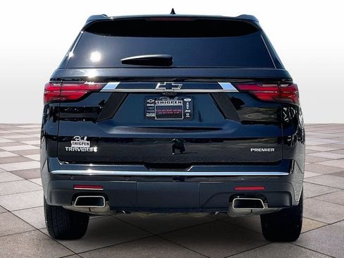 Used 2022 Chevrolet Traverse Premier w/ LPO, Floor Liner Package FWD image 4