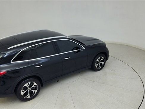 Used 2025 Mercedes-Benz GLC 350e GLC 350e image 87