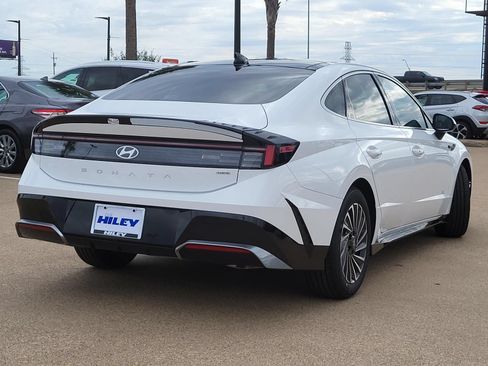 New 2026 Hyundai Sonata SEL FWD image 5