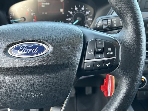 Used 2020 Ford Escape S image 24