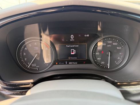 Used 2024 Cadillac XT6 Premium Luxury w/ Technology Package FWD image 32