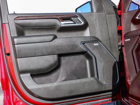 Used 2022 GMC Sierra 1500 SLT w/ SLT Premium Package image 20