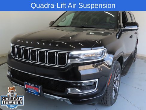 Used 2023 Jeep Wagoneer L Series III w/ Convenience Group I image 9