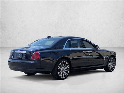 Used 2018 Rolls-Royce Ghost image 5