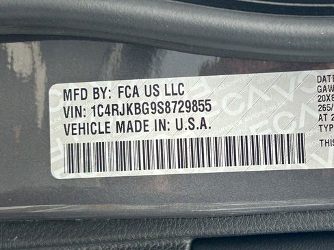 Used 2025 Jeep Grand Cherokee L Limited w/ Luxury Tech Group II image 74