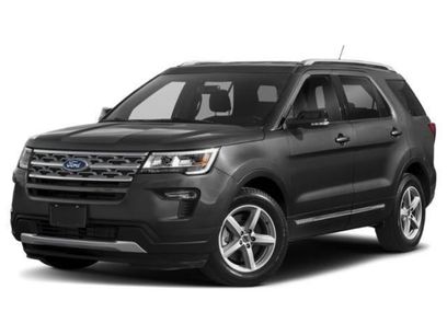 Used 2018 Ford Explorer XLT w/ Equipment Group 202A