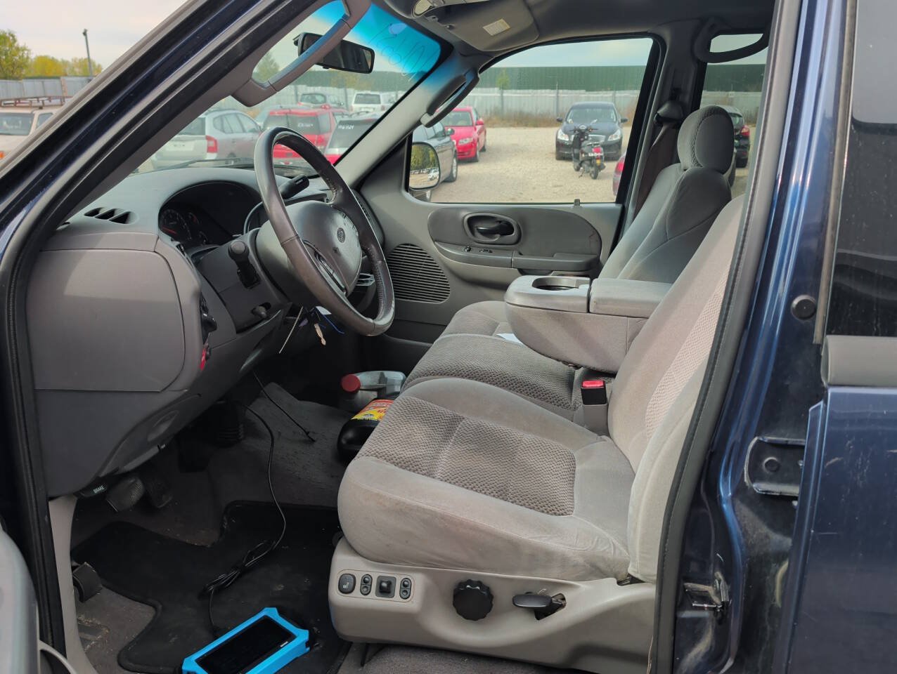 Used 2002 Ford F150 XLT AWD/4WD image 19