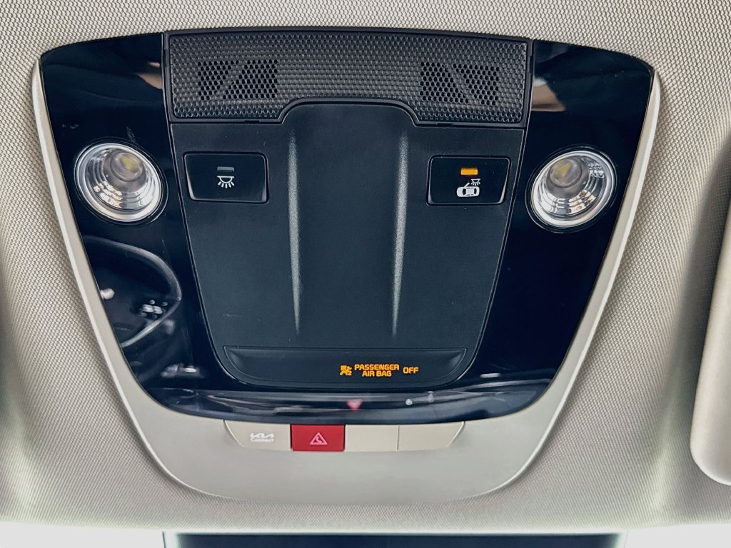 Used 2022 Kia EV6 Wind w/ Wind Technology Package AWD/4WD image 22
