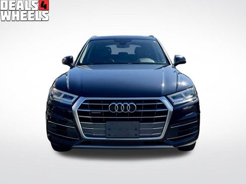 Used 2018 Audi Q5 2.0T Premium Plus w/ Premium Plus Package AWD/4WD image 2