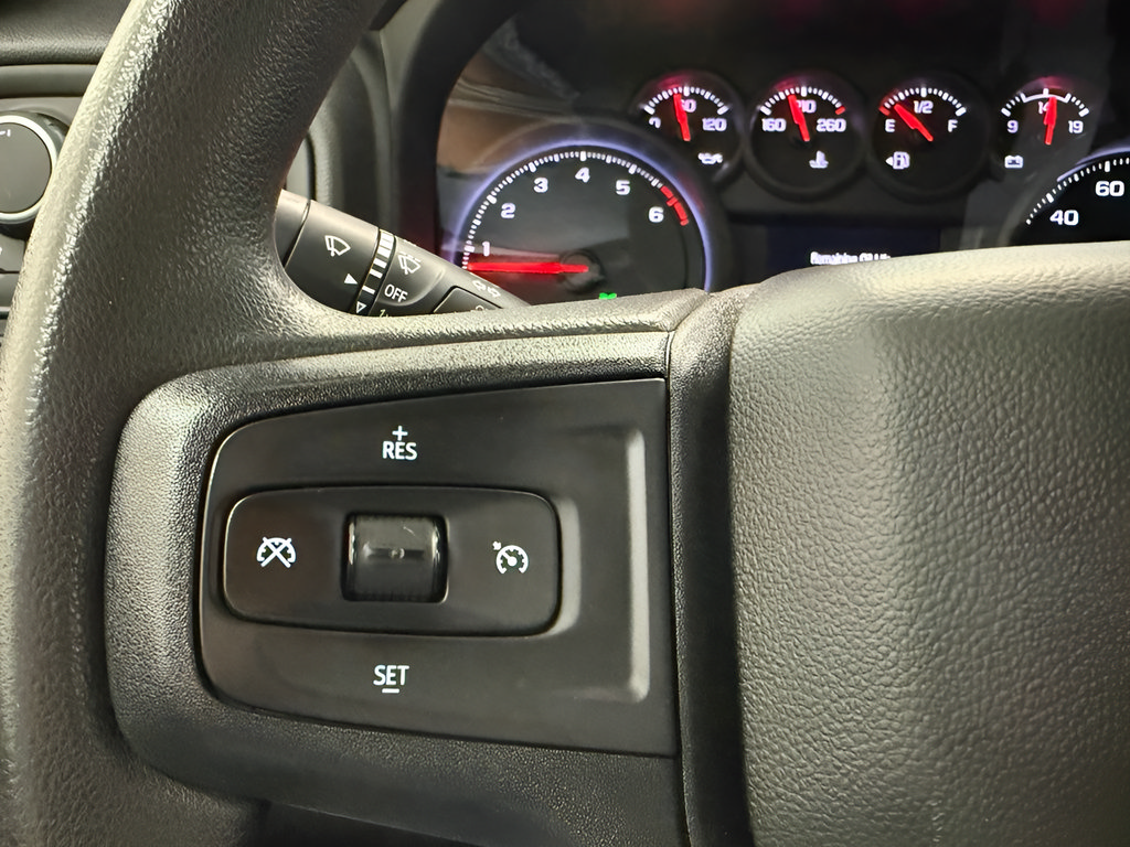 Used 2023 Chevrolet Silverado 2500 Custom w/ Infotainment Package AWD/4WD image 17