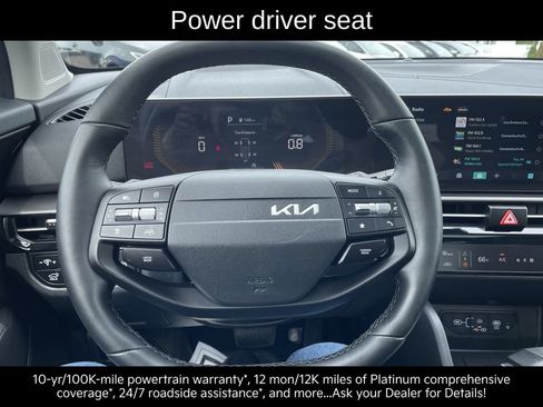 Certified 2026 Kia Sportage EX w/ EX Panorama Roof Package AWD/4WD image 23