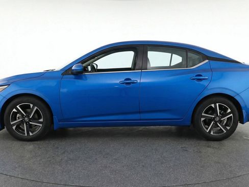 Used 2025 Nissan Sentra SV image 5