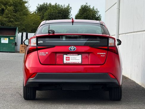 Certified 2019 Toyota Prius XLE AWD/4WD image 5
