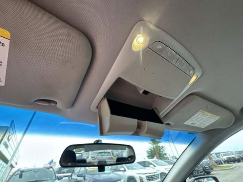 Used 2016 Nissan Altima 2.5 SR w/ Interior Lighting Package FWD image 26
