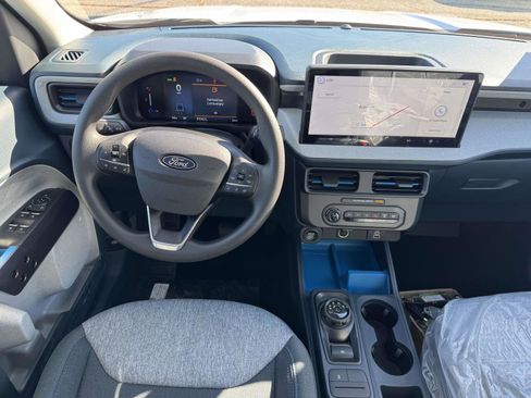 New 2026 Ford Maverick XLT image 14