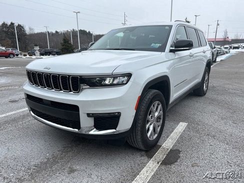 Certified 2022 Jeep Grand Cherokee L Limited w/ Luxury Tech Group II image 1