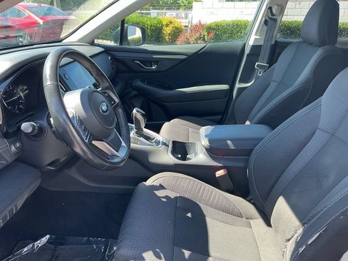 Used 2024 Subaru Outback Premium AWD/4WD image 12