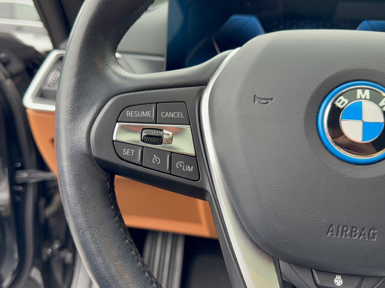 Used 2023 BMW i4 eDrive35 w/ Premium Package RWD image 18