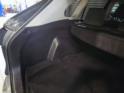 Used 2022 Toyota RAV4 XLE AWD/4WD image 31
