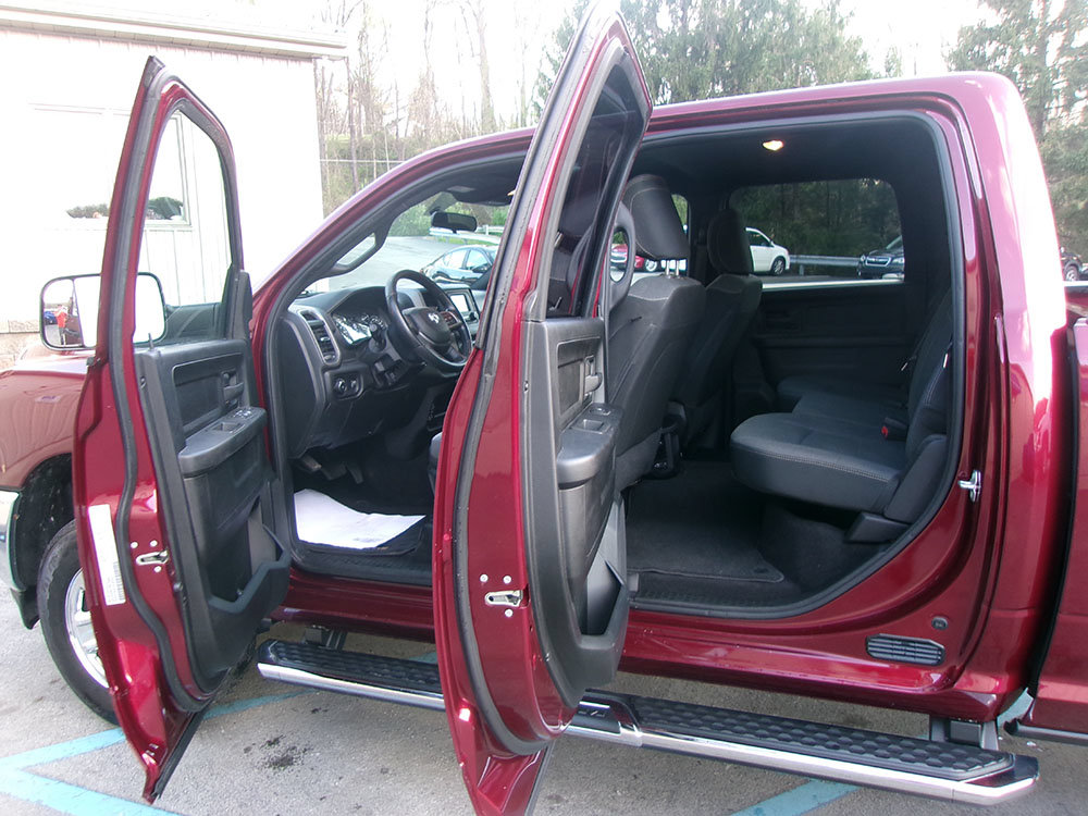 Used 2022 RAM 2500 Tradesman AWD/4WD image 15