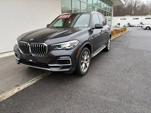 Used 2021 BMW X5 xDrive40i w/ Premium Package image 9