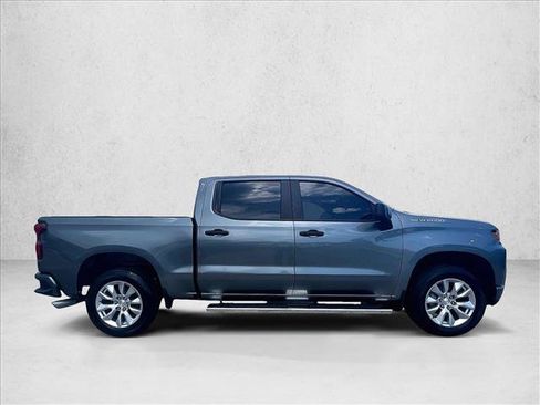 Used 2019 Chevrolet Silverado 1500 Custom w/ Custom Value Package RWD image 5