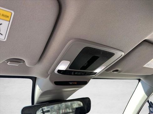 Used 2023 Honda HR-V EX-L image 16