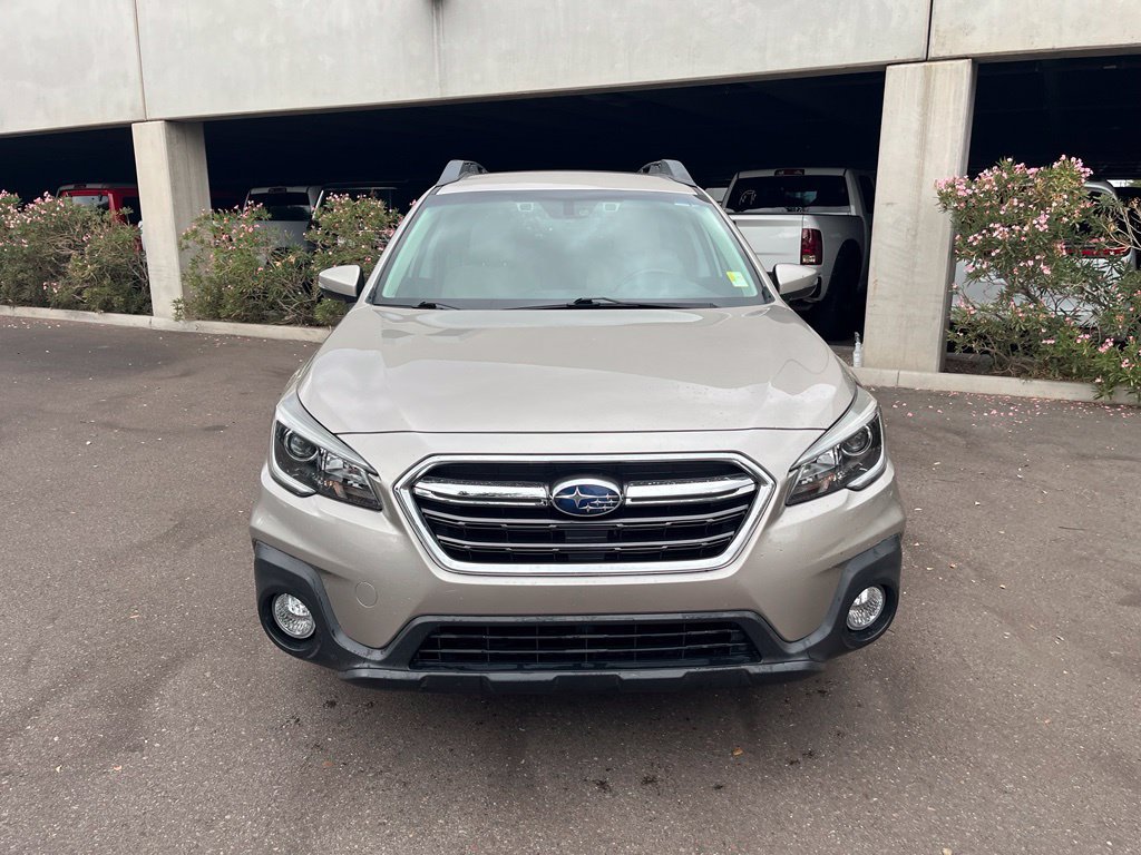 Used 2018 Subaru Outback 2.5i Premium AWD/4WD image 3