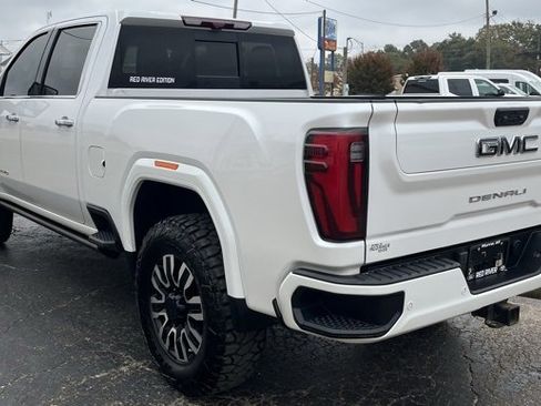 Used 2024 GMC Sierra 2500 Denali Ultimate w/ Max Trailering Package image 6
