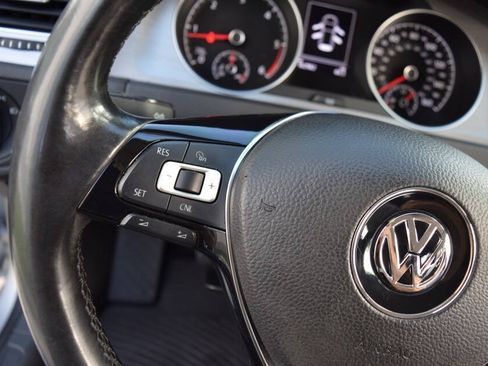 Used 2015 Volkswagen Golf TDI S FWD image 66