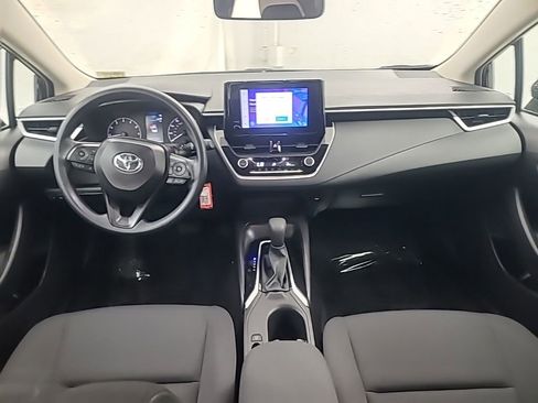 Used 2025 Toyota Corolla LE image 23