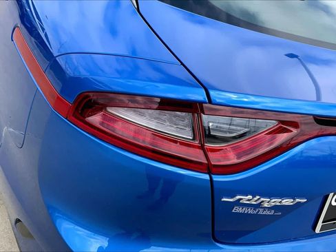 Used 2019 Kia Stinger GT2 image 27