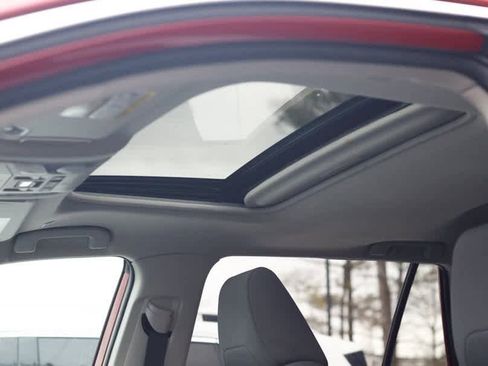 Used 2023 Toyota RAV4 XLE image 31