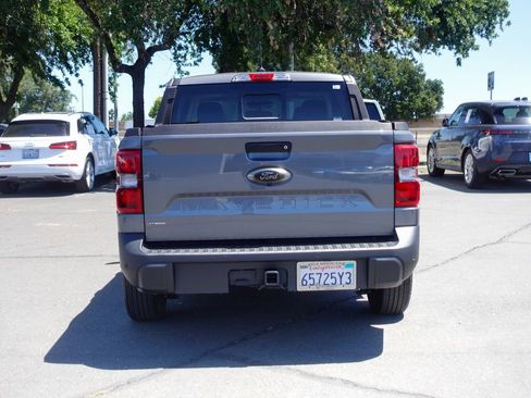 Used 2024 Ford Maverick Lariat w/ Black Appearance Package FWD image 7