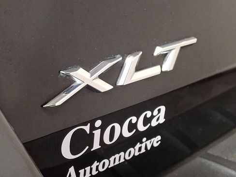 Used 2023 Ford Explorer XLT w/ Equipment Group 202A AWD/4WD image 30