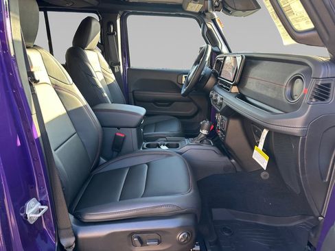 New 2026 Jeep Wrangler Unlimited Rubicon image 18