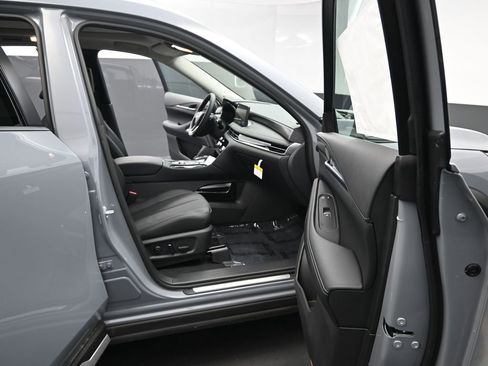 New 2026 INFINITI QX60 Luxe w/ Cargo Package image 14