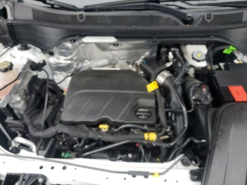 Used 2024 Chevrolet Trax RS image 12