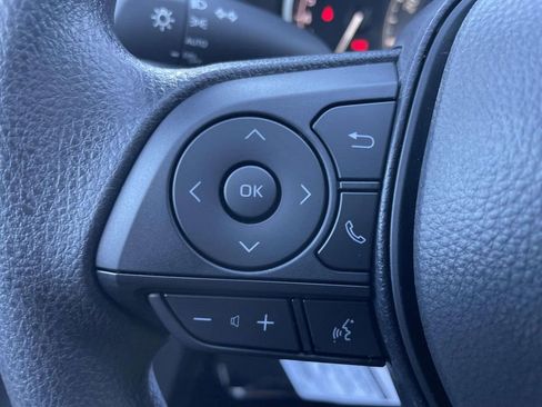 New 2025 Toyota RAV4 XLE image 33