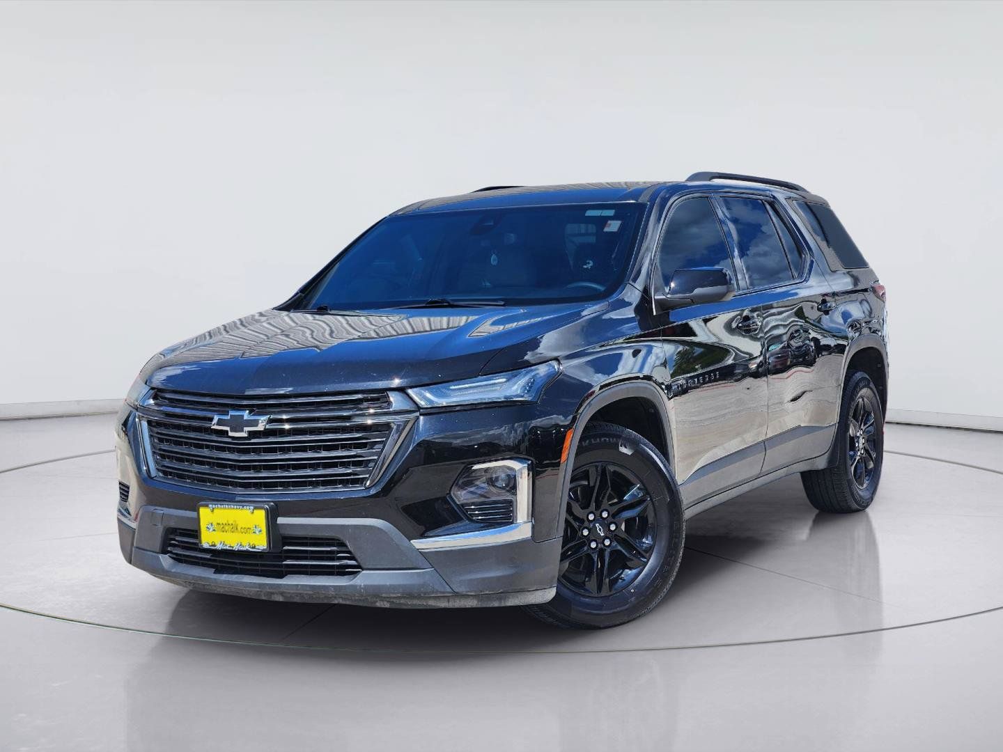 Certified 2022 Chevrolet Traverse LS w/ Midnight/Sport Edition FWD image 1
